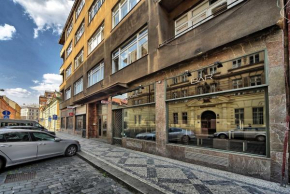  Apartments Vorsilska  Прага